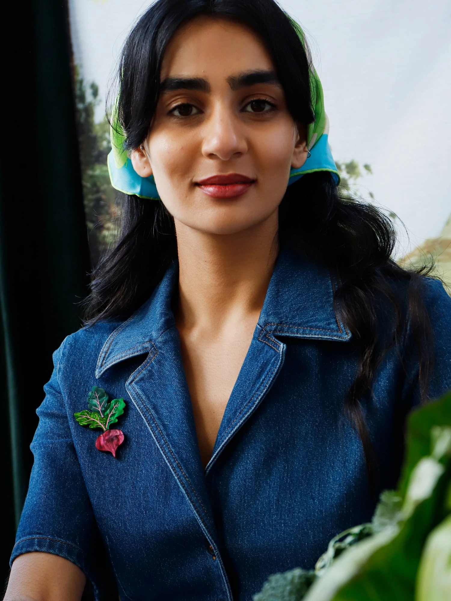 Wolf & Moon Beetroot Brooch 3 Wolf & Moon Beetroot Brooch - Image 2