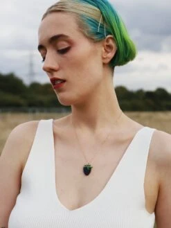 Wolf & Moon Blackberry Necklace -Wolf & Moon blackberry necklace model 1