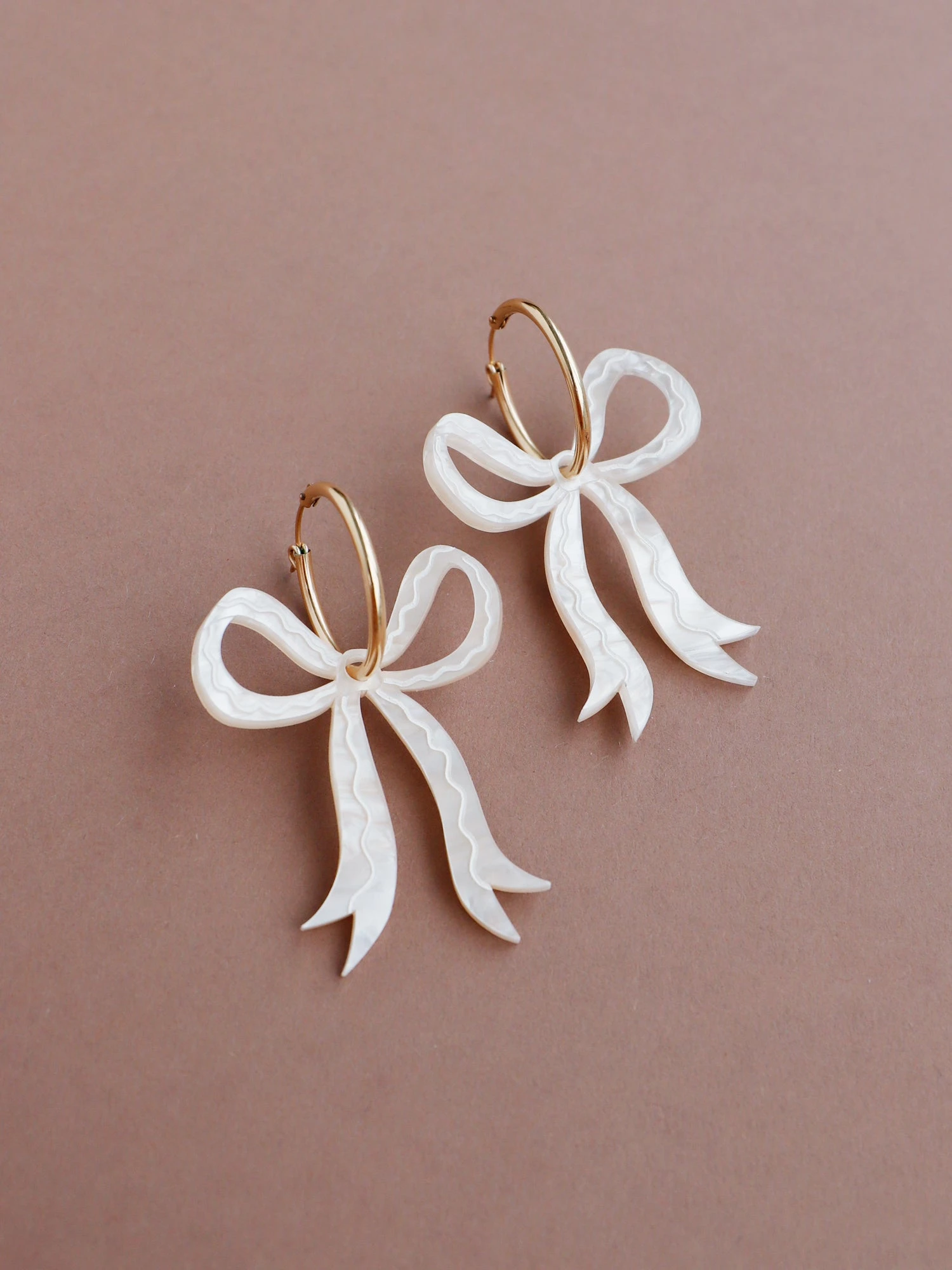 Wolf & Moon Bow Hoops In Cream 7 Wolf & Moon Bow Hoops In Cream - Image 5