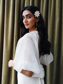 Wolf & Moon Meadow Comb Set In Dusky Pink -Wolf & Moon dahlia comb cream model 2 b2094038 9ae1 4c64 be5d 5fc2ca904edd