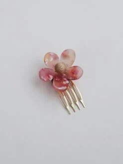 Wolf & Moon Blossom Hair Comb -Wolf & Moon meadow hair slide blossom pink speckle 1