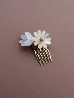 Wolf & Moon Double Daisy Hair Comb -Wolf & Moon meadow hair slide double daisy white 1