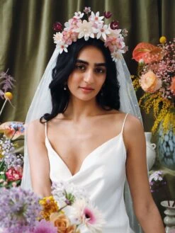 Wolf & Moon Meadow Headpiece In Dusky Pink -Wolf & Moon meadow headpiece dusky pink model 3