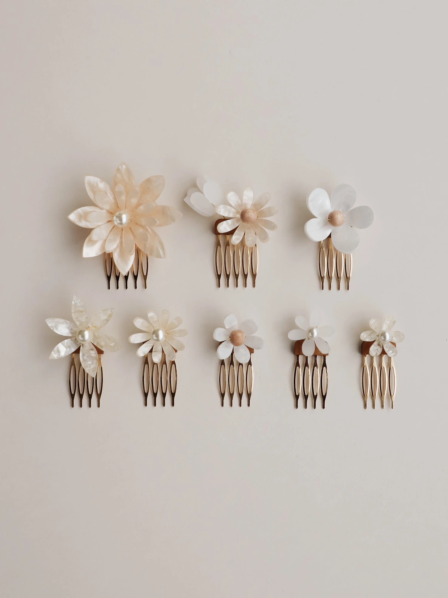 Wolf & Moon Meadow Comb Set In White 10 Wolf & Moon Meadow Comb Set In White - Image 8