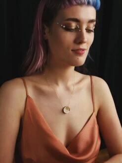 Wolf & Moon Moon Necklace - Silver -Wolf & Moon moon necklace model 2 1500 72289109 4a50 4142 8d5e 7464a2a3b93c