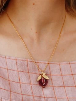 Wolf & Moon Mini Pomegranate Necklace -Wolf & Moon pomegranate necklace model 1
