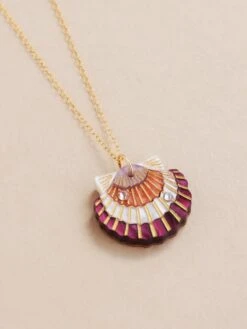 Wolf & Moon Scallop Shell Necklace -Wolf & Moon scallop shell necklace lifestyle 2 3e21070c 248e 48a9 96fc 38a2f579264a