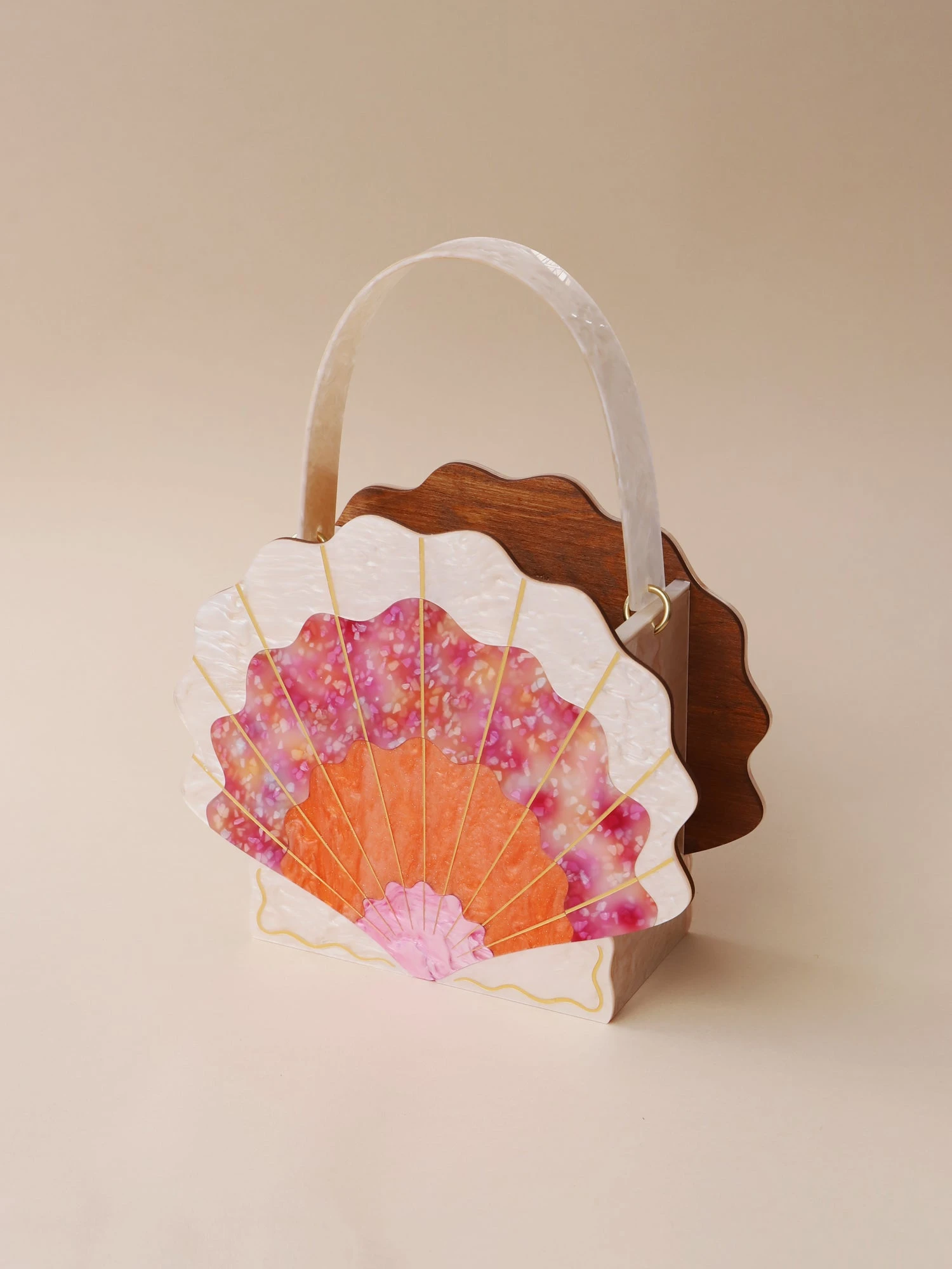 Wolf & Moon Scallop Shell Bag In Sunset 3 Wolf & Moon Scallop Shell Bag In Sunset