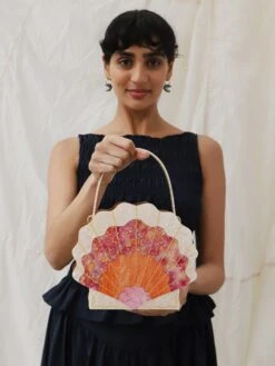 Wolf & Moon Scallop Shell Bag In Sunset 20 Wolf & Moon Scallop Shell Bag In Sunset -Wolf & Moon shell bag sunset model 4