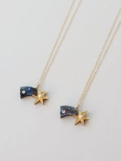 Wolf & Moon Shooting Star Necklace -Wolf & Moon shooting star necklace multiple