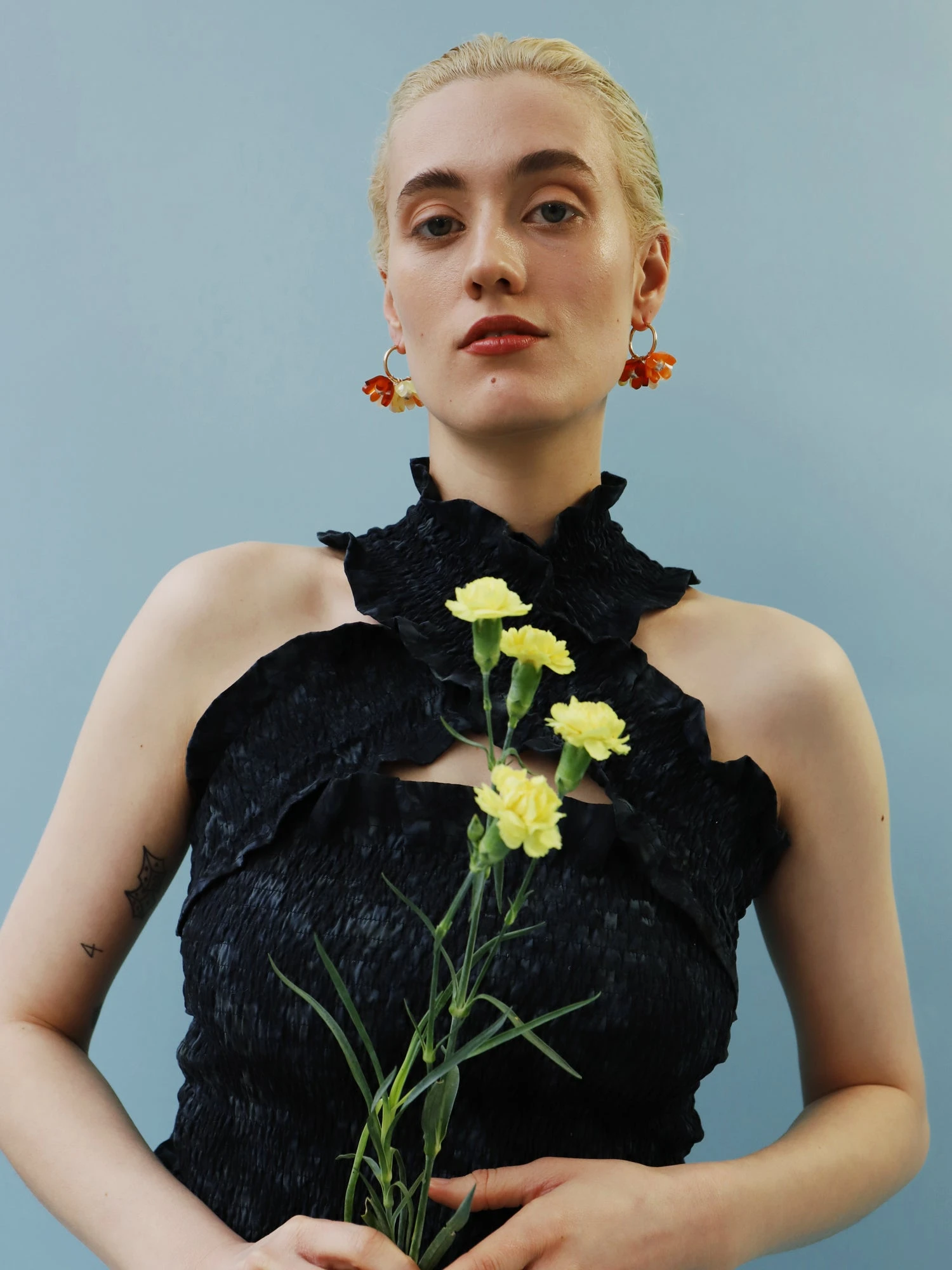 Wolf & Moon Tulip Meadow Hoops In Honey 11 Wolf & Moon Tulip Meadow Hoops In Honey - Image 9